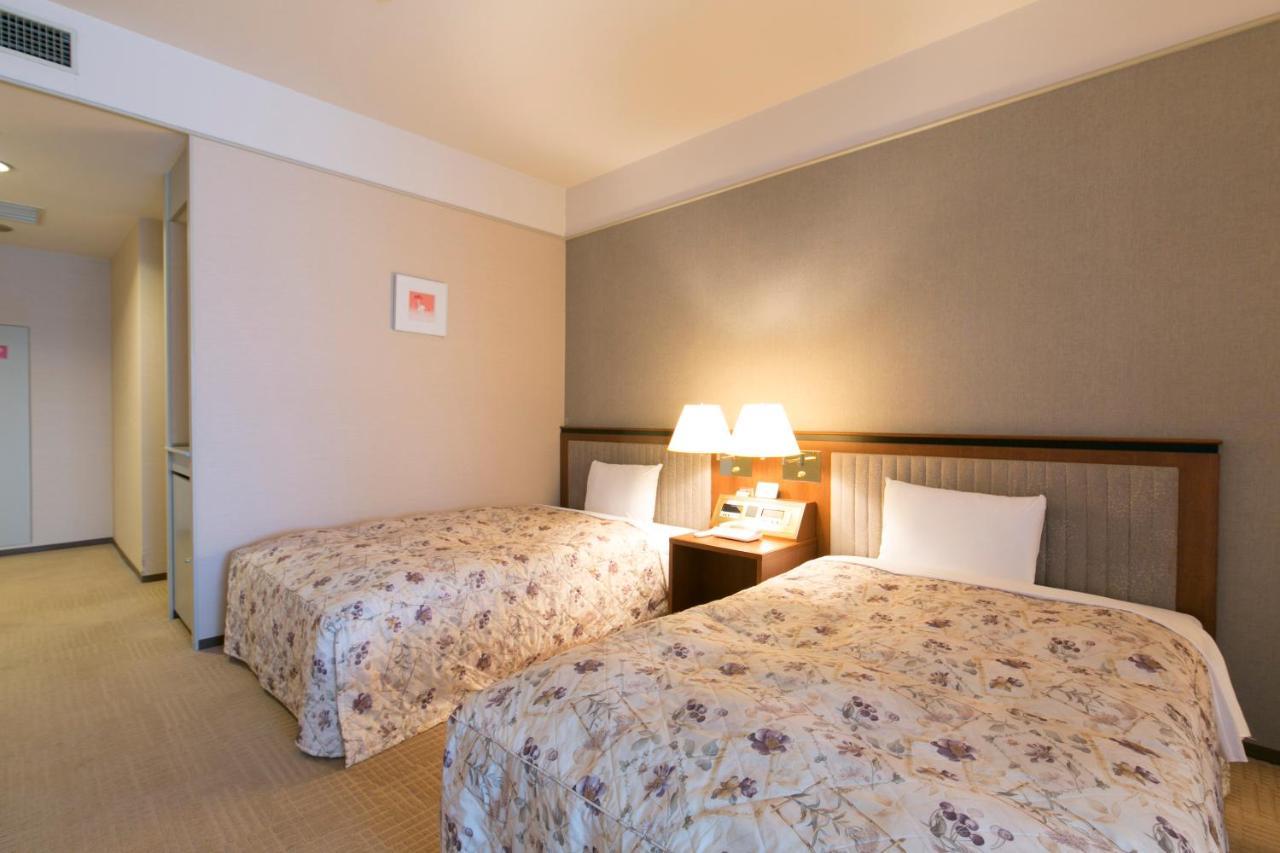 Nakanoshima Plaza Hotel Oszaka Kültér fotó