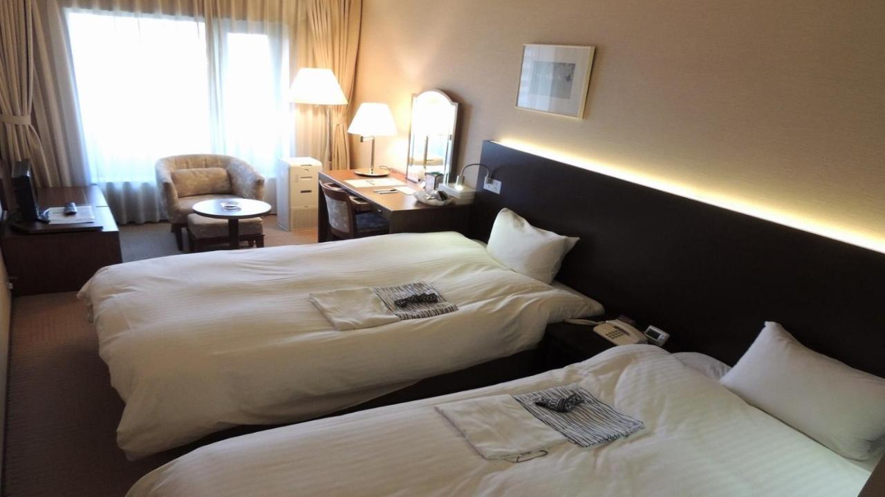 Nakanoshima Plaza Hotel Oszaka Kültér fotó